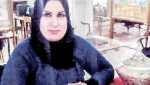 وشوشات معطرة لحسناء عاشقة اللّون والزهر