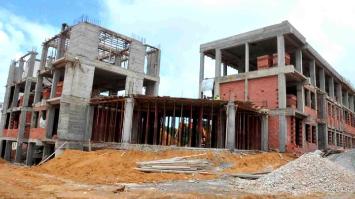 مشاريع تنموية كبرى في كل القطاعات