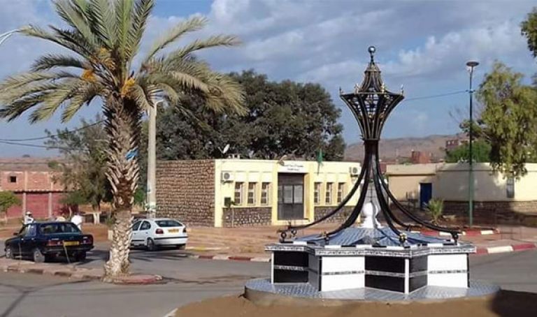 انعدام متوسطة وراء التسرب المدرسي