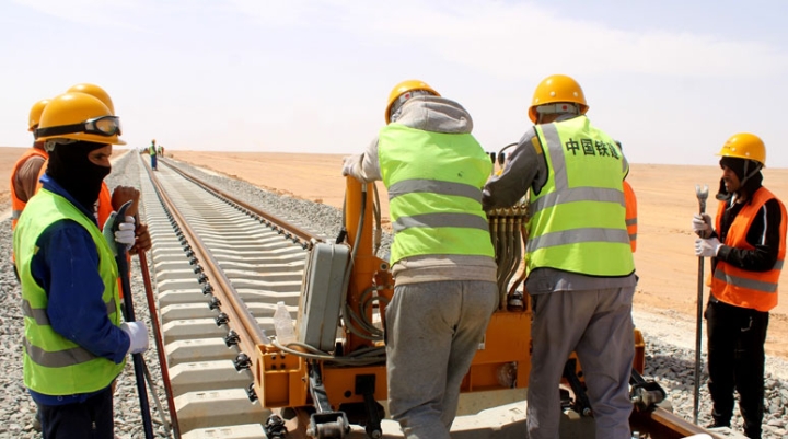السكة الحديدية.. هندسة جديدة للخريطة التنموية