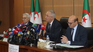 وزير المالية، لعزيز فايد