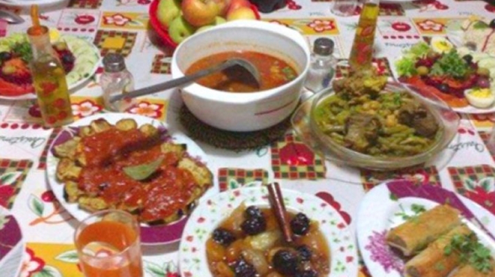 نكهة "الجاري" تجمع الأهل وإبريق النحاس يُزيّن المائدة