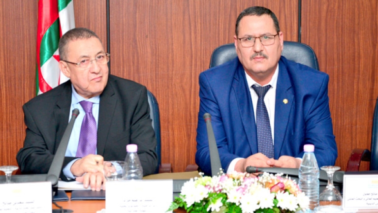 الرئيس تبون يولي اهتماما بالغا للجماعات المحلية خدمة للمواطن