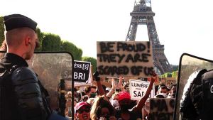 احتجاجات ضد العنصرية وعنف الشرطة بباريس