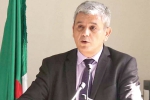 الرئيس بوتفليقة هو من يسيّر شؤون الحكم والوحيد الذي غيّر الدستور جذريّا