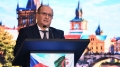الوزير الأول، السيد سيفي غريب