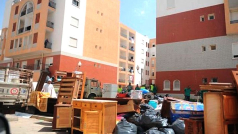 ترحيل 1000 عائلة إلى سكنات جديدة