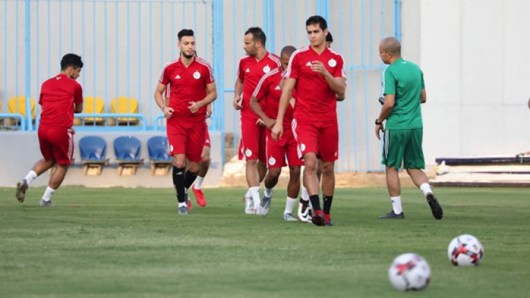 شتي يصاب بـ’’كورونا" ويضيع تربص "الخضر"