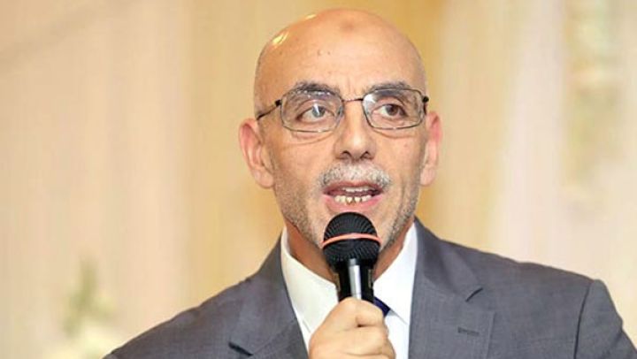 التعامل بمسؤولية مع التطورات التي تعرفها الجزائر