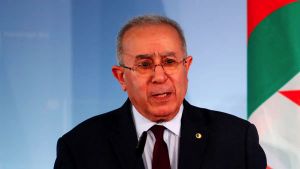 وزير الشؤون الخارجية والجالية الوطنية بالخارج، رمطان لعمامرة