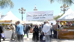 إقبال على اقتناء اللحوم والحليب والسميد