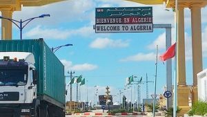 المنفذ البري الحدودي بالدبداب بولاية إيليزي