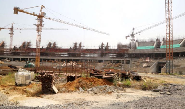 مشاريع انطلقت وأخرى يرهنها نقص العقار