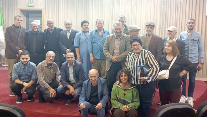 الإبداع متعة وفن لا يقبل حصار الأحكام