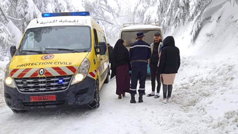 المساء - تضحيات كبيرة لحماية المواطنين رغم كثافة الثلوج