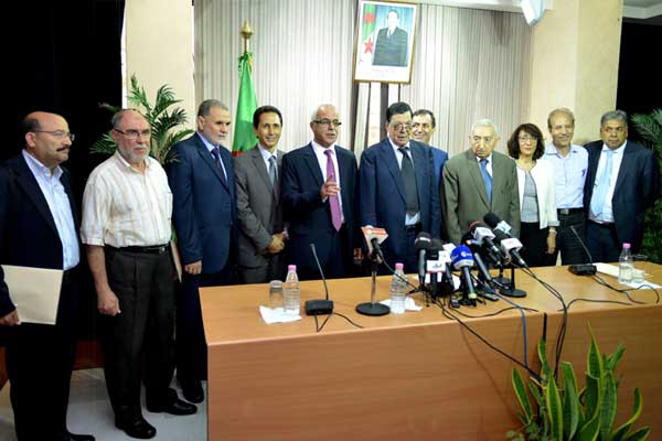 تكريس الاحترافية وتعزيز إصلاحات القطاع  
