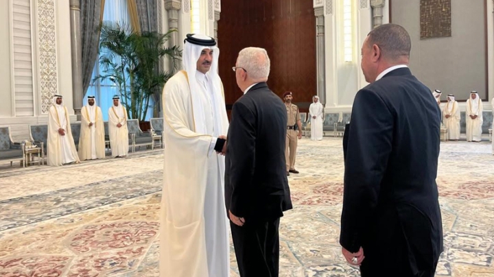 ناصري يقدّم التعازي لأمير دولة قطر