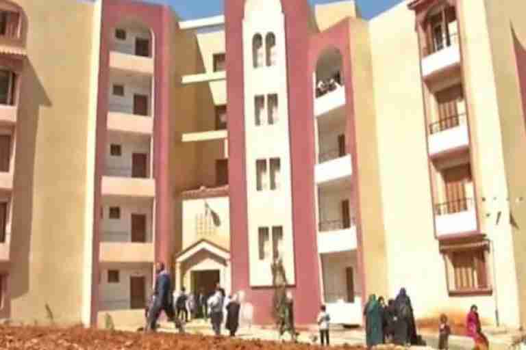 تأجيل ترحيل سكان حيي الثوار والتوت