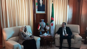 وزير الطاقة والمناجم، السيد محمد عرقاب-سعادة سفير جمهورية السودان لدى الجزائر، السيدة نادية محمد خير عثمان