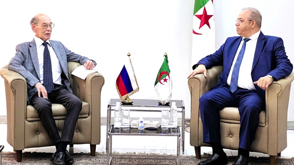 تطوير الشراكة الجزائرية – الروسية في المجال الصناعي