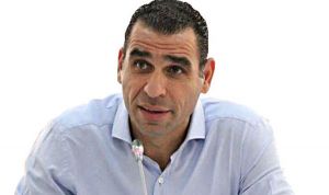 خير الدين زطشي (رئيس الاتحادية الجزائرية لكرة القدم)