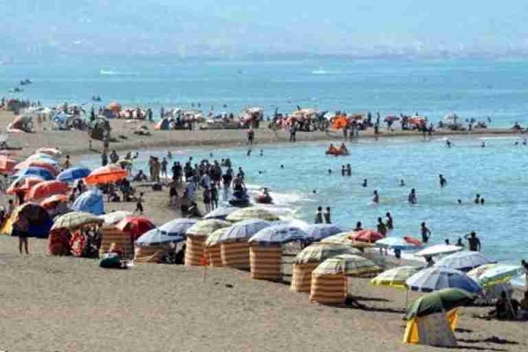 تسجيل 81 ألف مصطاف منذ بداية الموسم