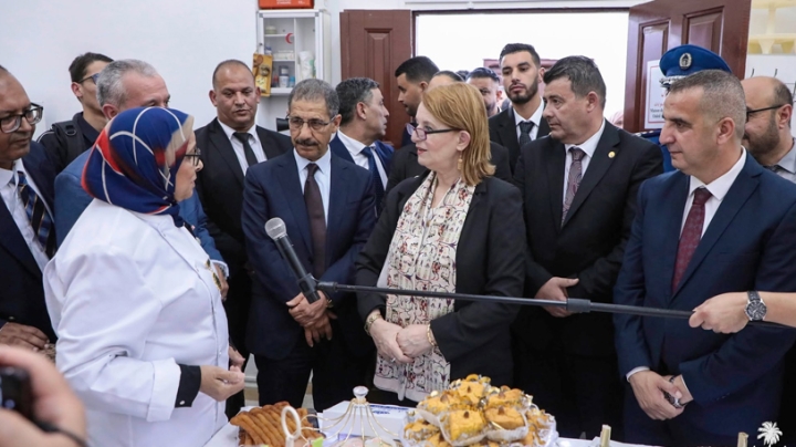 توظيف الرقمنة والذكاء الاصطناعي لتطوير الوجهة الجزائرية