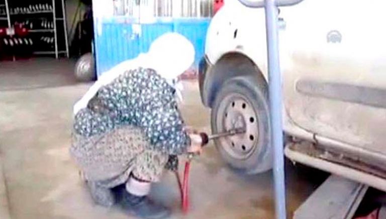 المرأة لا تغامر في حالة وجود خلل