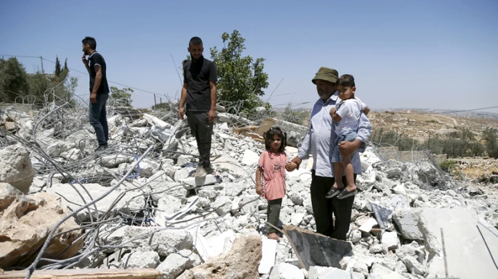 تصاعد اعتداءات المستوطنين الصهاينة ضد الفلسطينيين
