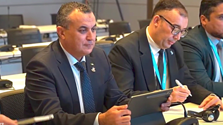 زروقي يستعرض بباكو تجربة الجزائر في التحوّل الرقمي