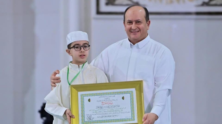 تكريم الفائزين بجائزة حفظ القرآن وإحياء التراث الإسلامي