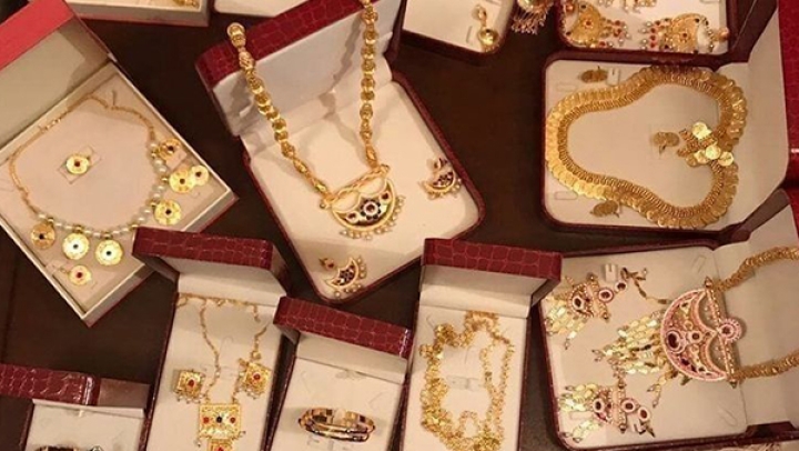 لعنة غلاء المهور تطارد العزاب