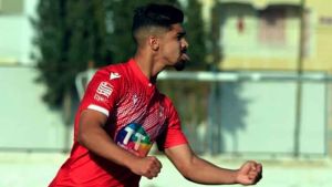 النجم الساحلي يفسخ عقد اللاعب الجزائري زردوم