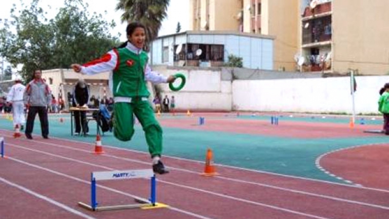 الاهتمام بالرياضة المدرسية هو الحل