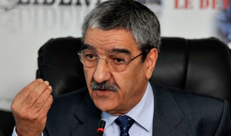 سعيد سعدي يدعو إلى نظام دستوري جديد