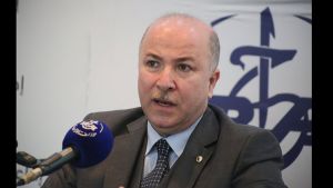 وزير المالية أيمن بن عبد الرحمن