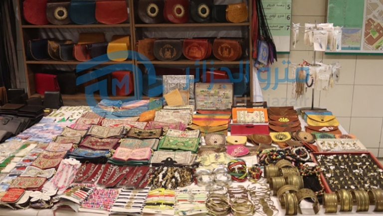 معرض لمستحضرات الجدات بـ"مترو الجزائر"