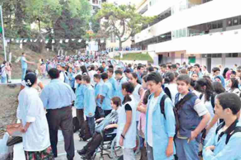 إعفاء التلاميذ من التسجيلات المدرسية