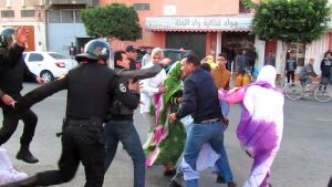 26 نائبا بريطانيا يقدمون مسودة إدانة