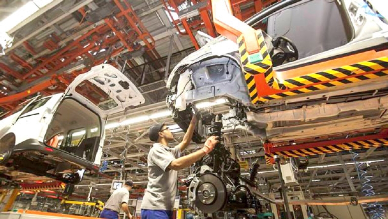 مستعدون لتلبية احتياجات مصانع السيارات