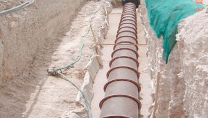 سكان القرى متخوفون من قدم قنوات المياه