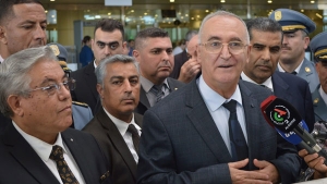 وزير المالية لعزيز فايد