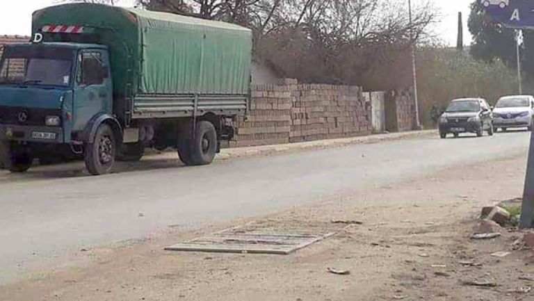 تماطل في ترميم الطرق