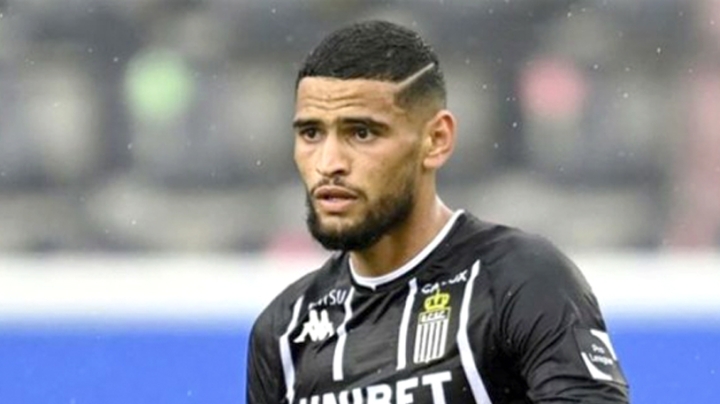 آدم زرقان يريد الانتقال إلى البطولة الإسبانية