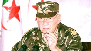الفريق أحمد قايد صالح، نائب وزير الدفاع الوطني، رئيس أركان الجيش الوطني الشعبي