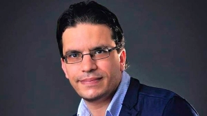 الروائي الجزائري سعيد خطيبي