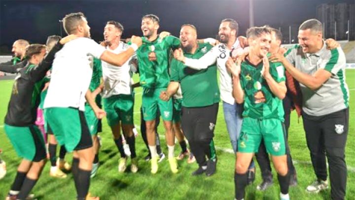 "السياسي" يطيح بسوسطارة ويعتلي الصدارة