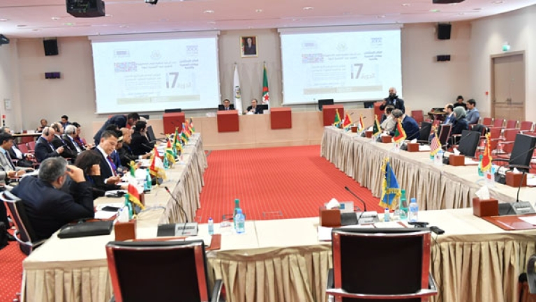الجزائر جاهزة لتكوين نواب مجالس المؤتمر الإسلامي