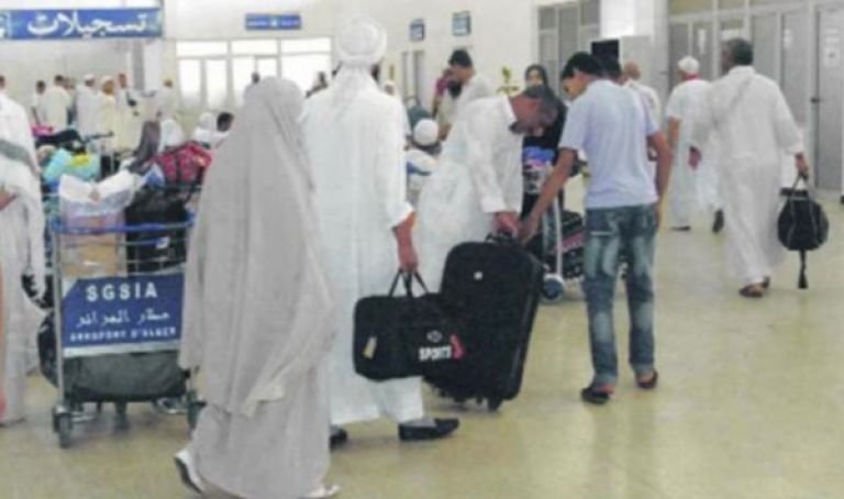 27 رحلة ستقل 8300 حاج عبر مطار وهران الدولي