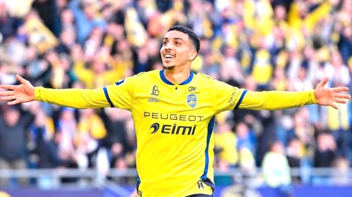 صفقة رومانية للاعب بوتوتاو